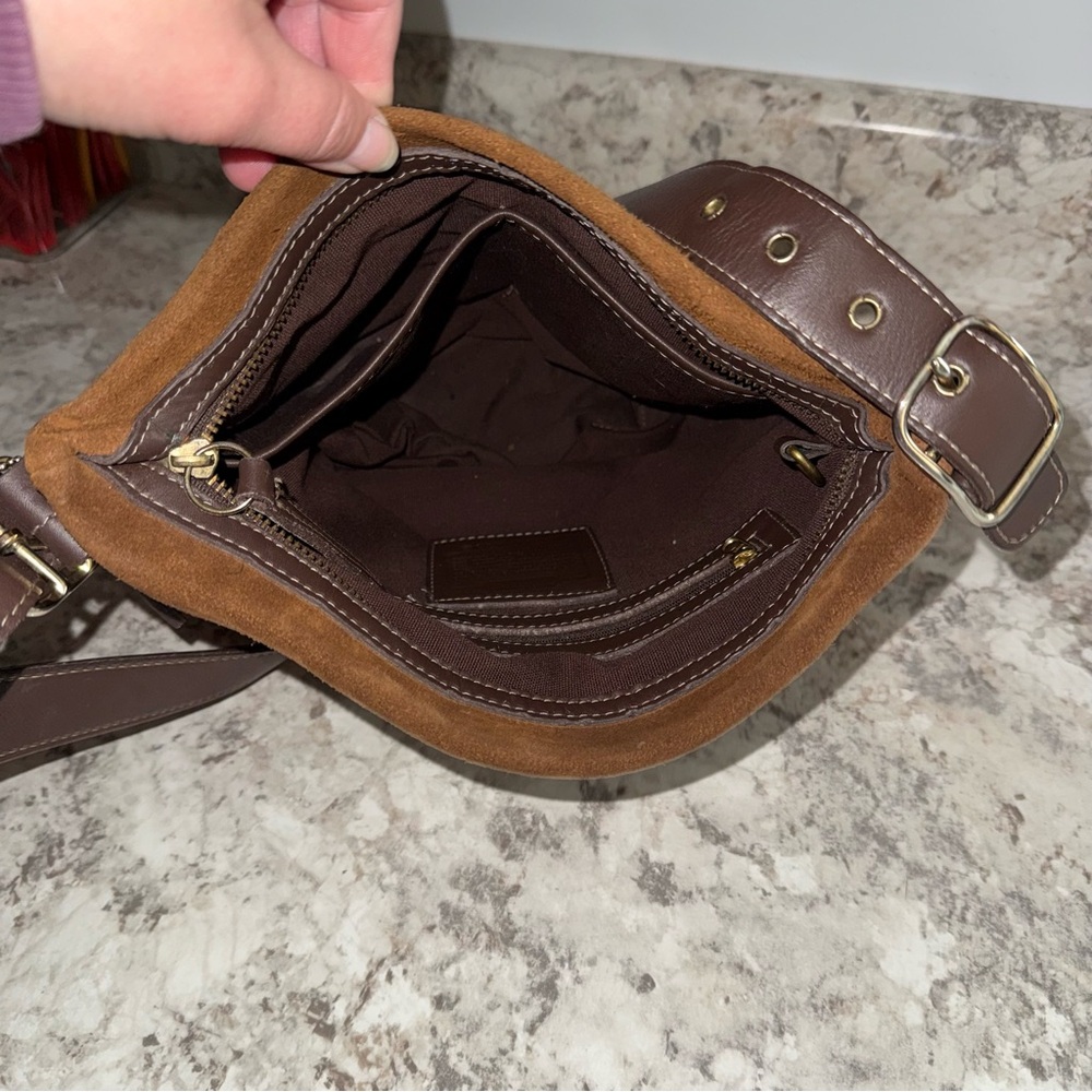 COACH Legacy Suede Chocolate Brown Slim Bucket Shoulder Bag Vintage Y2K 4115 - Picture 8 of 12